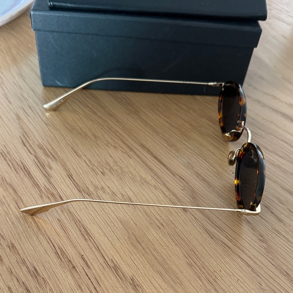 Dior brown and Gold Oval Glasses - Picture 5 of 7